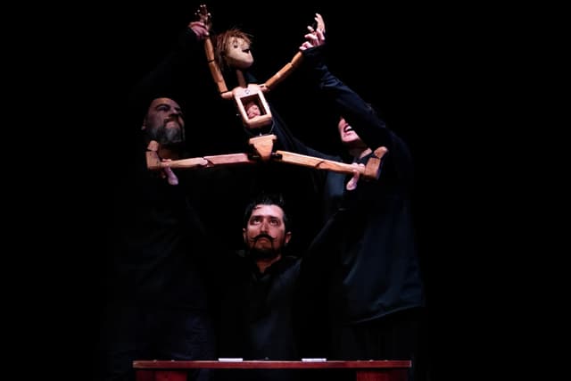 El sueño de la marioneta 07 NOV